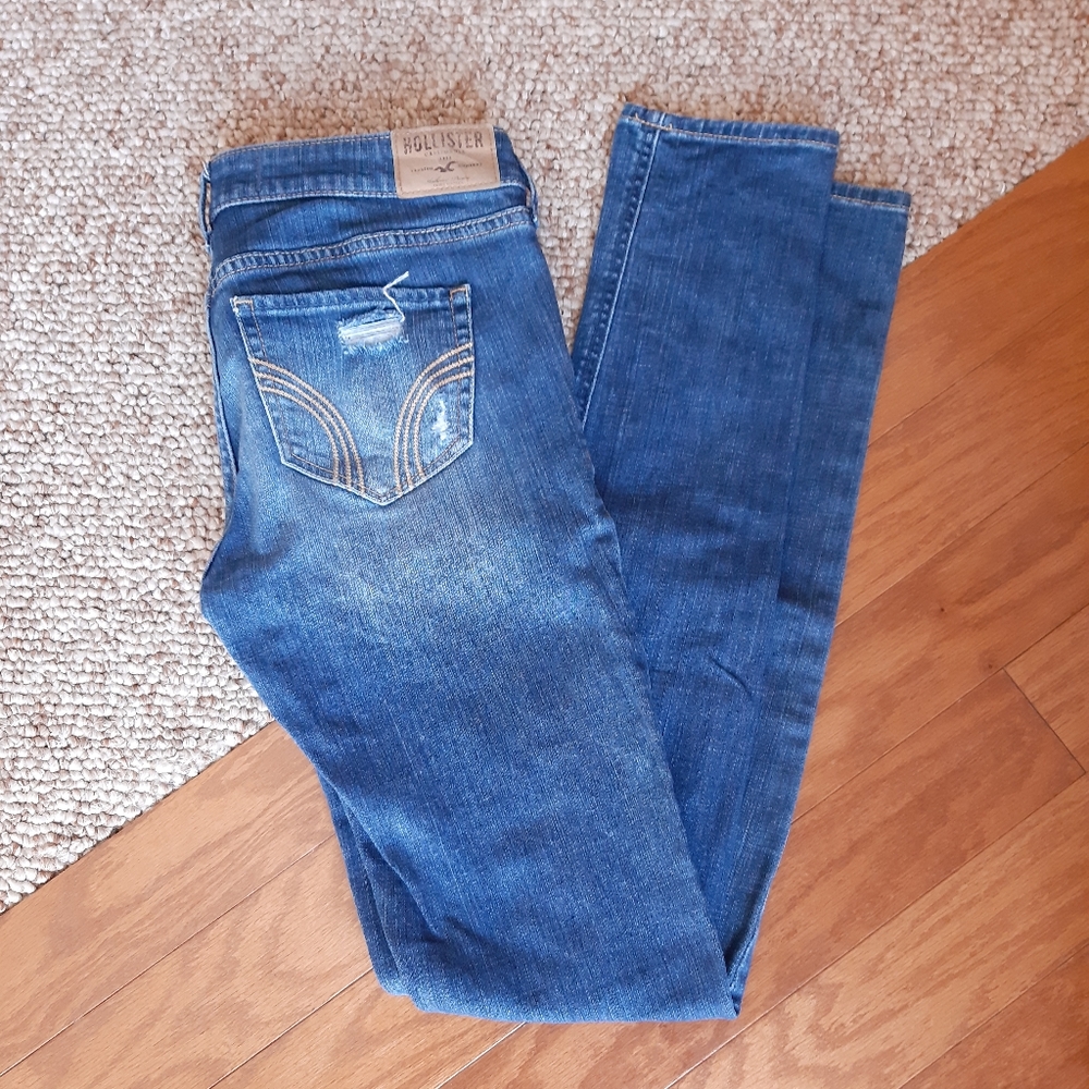 Hollister Distressed Jeans size 5 Long - Picture 10 of 16